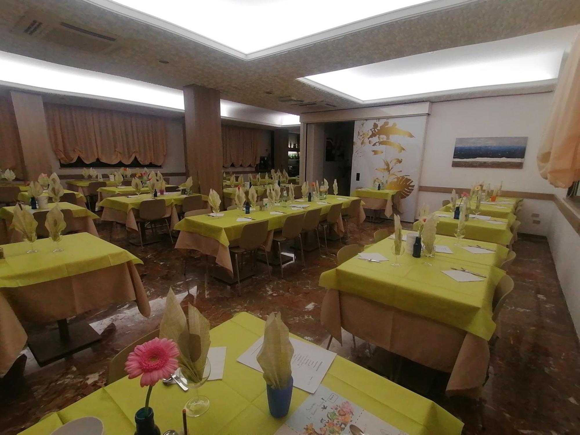 Hotel Silvana Bellaria-Igea Marina Exterior photo